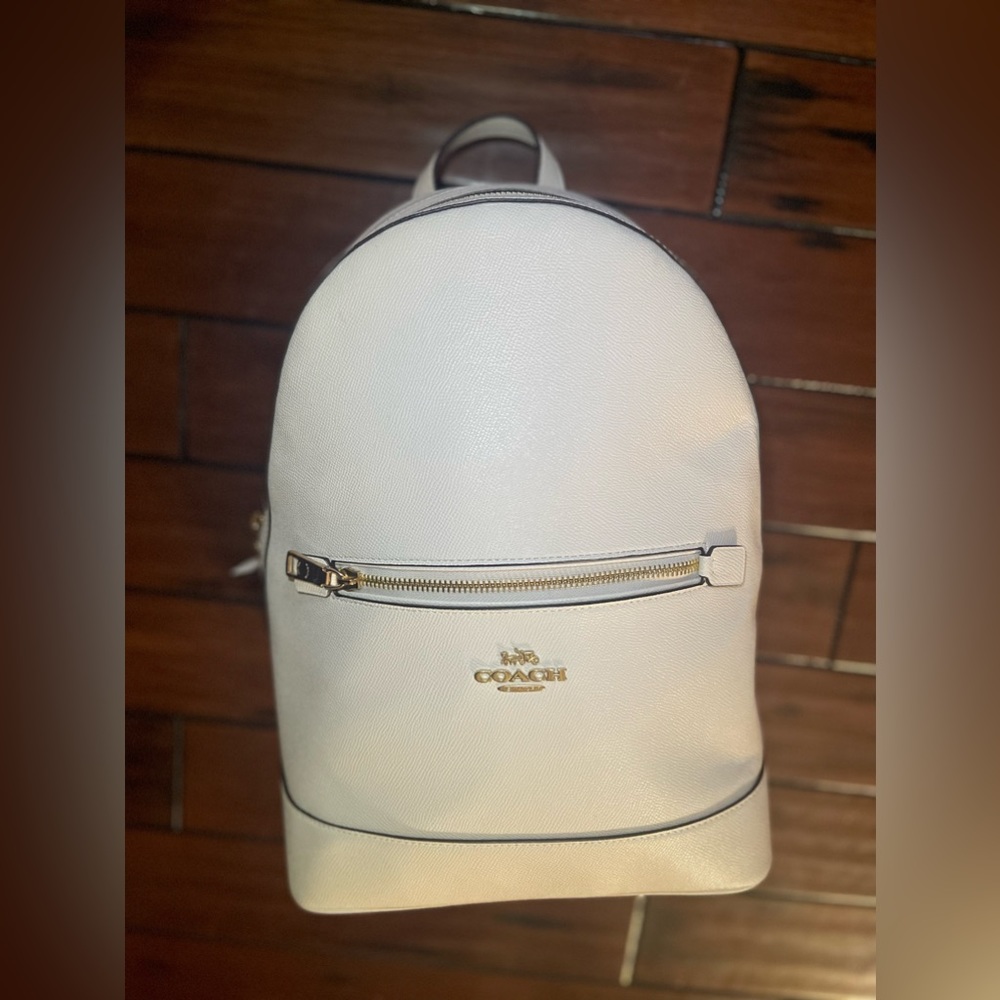 Coach Kenley Backpack In Gold/Chalk, NEW NEVER USED!